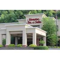 Hampton Inn & Suites Hazard Logo