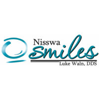 Nisswa Smiles Logo