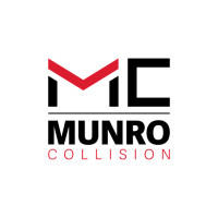 Munro Collision Logo