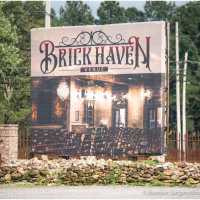 Brick Haven Venue Logo