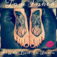 Tom Custom Tattoos and Body Piercing Studio Logo