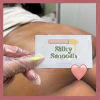 Silky Smooth LLC Logo