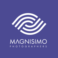 Magnisimo - Instant Photo Magnets and Party Favors Logo