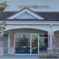 Revocup Coffee Leawood Logo