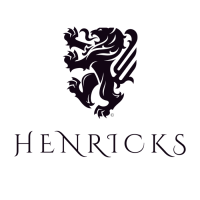 Henricks Custom Suits Logo
