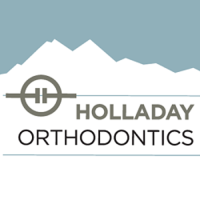 Holladay Orthodontics Logo