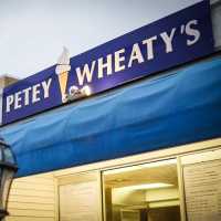 Petey Wheatyâ€™s Logo
