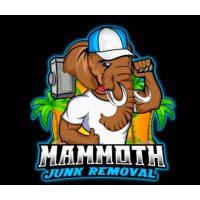 Mammoth Hauling & Junk Removal Logo