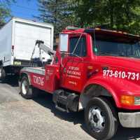 Towing Service & Steven Truck Repair Logo
