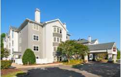 Hampton Inn & Suites Newport News (Oyster Point)