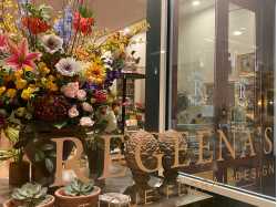 Regeenas Flowers & Events