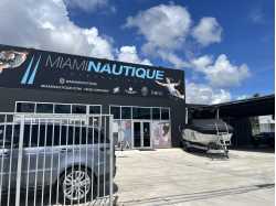 Miami Nautique (Pro Shop)