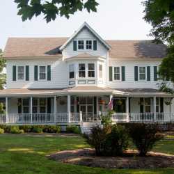 Dominion House Bed and Breakfast
