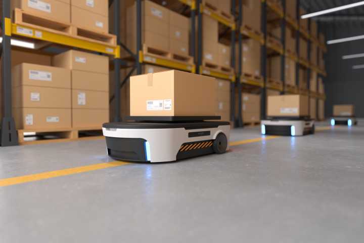 Investing With Technology: 7 Benefits of Warehouse Automation