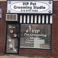 VIP Pet - Grooming Studio & Daycare Logo