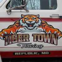 Tiger Town Towing Logo
