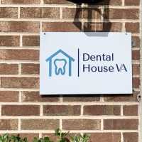 Dental House VA Logo