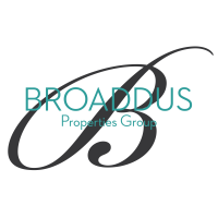 Kelly Broaddus, REALTOR | eXp Brokerage Logo