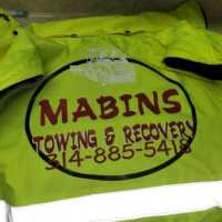 Mabins Towing & Recovery Logo