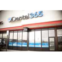 Dental365 - Levittown Logo