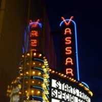 Vassar Theatre Logo