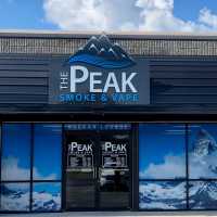 The Peak Vape & Smoke Shop Logo