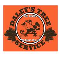 Daley's Tree Service Logo