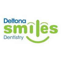 Deltona Smiles Logo