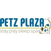 Petz Plaza Logo