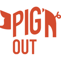 Piggin' Out Smokehouse Logo