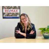 Stephanie Gwinn, RE/MAX Partners Realty Logo