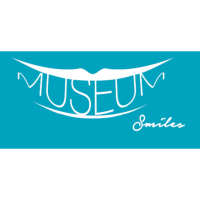 Museum Smiles Logo