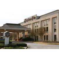Hampton Inn Atlanta-Town Center/Kennesaw Logo