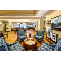 Hampton Inn & Suites Atlanta-Galleria Logo