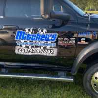 Mitchell's Towing Service Inc Logo