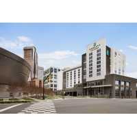 Embassy Suites by Hilton Charlotte Uptown Logo