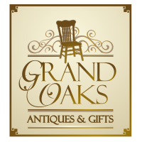 Grand Oaks Antiques & Gifts Logo