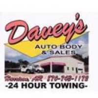 Daveyâ€™s Auto Body & Sales Logo