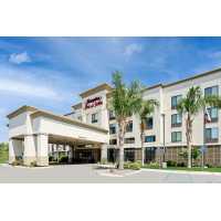 Hampton Inn & Suites Bakersfield/Hwy 58, CA Logo