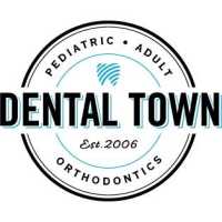 Forsyth Dental Town Logo