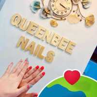 Queenbee nails bar Logo