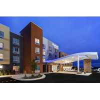 Fairfield Inn & Suites by Marriott Grand Rapids Wyoming Logo