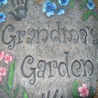 Grandma's Garden Logo