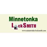 Lunds & Byerlys Glen Lake Minnetonka Logo