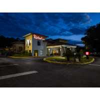 Red Roof Inn Tallahassee East Logo