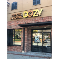 Dozy Coffee & Bakery Logo