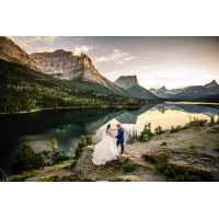 Carrie Ann Photography - Glacier National Park Elopement & Wedding Photographer Logo