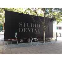 Studio Dental Logo