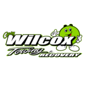 Wilcox & Sons Towing & Auto Repairs Logo