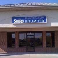 Smiles Unlimited, LLC Logo
